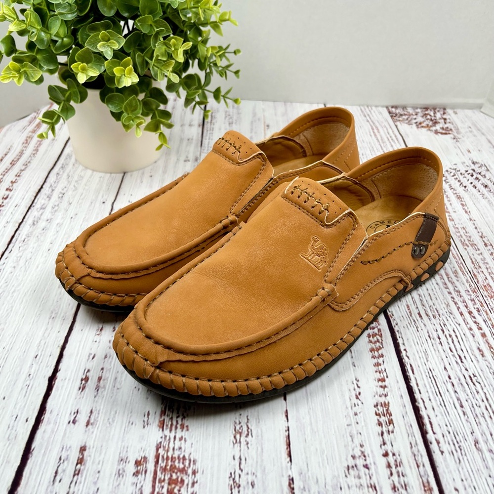 Camel Crown Men's Tan Leather Loafers Size 8